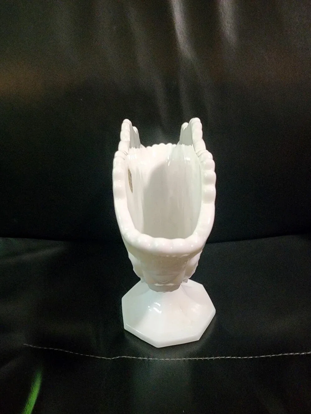 Vintage Westmoreland Milk Glass Pedestal Fan Vase Old Quilt Pattern